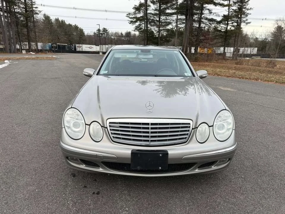 2005 Mercedes-Benz W211 E-Class - Image 2 of 18