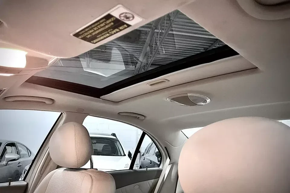 2005 Mercedes-Benz W211 E-Class - Image 11 of 20