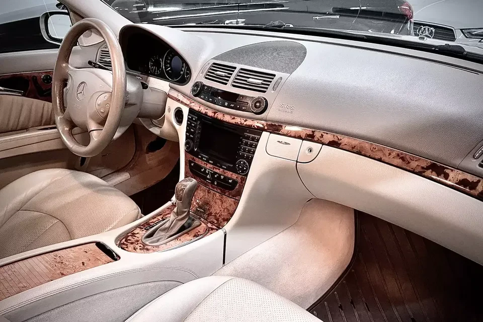 2005 Mercedes-Benz W211 E-Class - Image 16 of 20