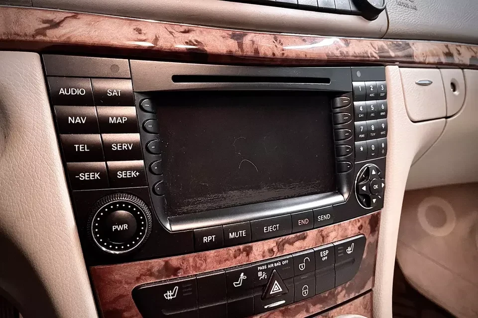 2005 Mercedes-Benz W211 E-Class - Image 18 of 20