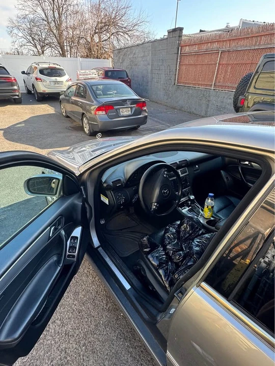 2005 Mercedes-Benz W203 C-Class - Image 9 of 15