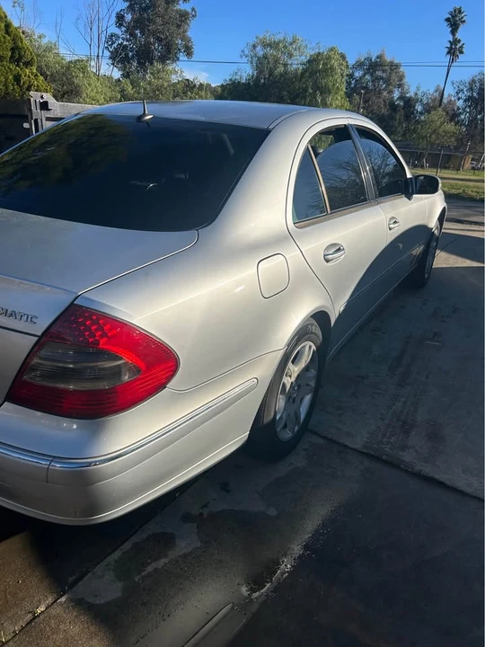 2005 Mercedes-Benz W211 E-Class - Image 3 of 4