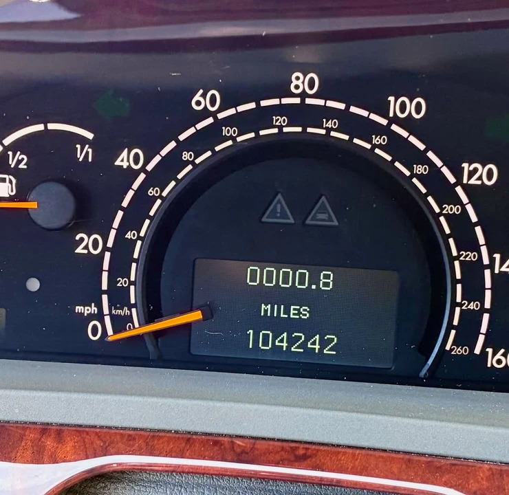 2005 Mercedes-Benz W220 S-Class - Image 10 of 14