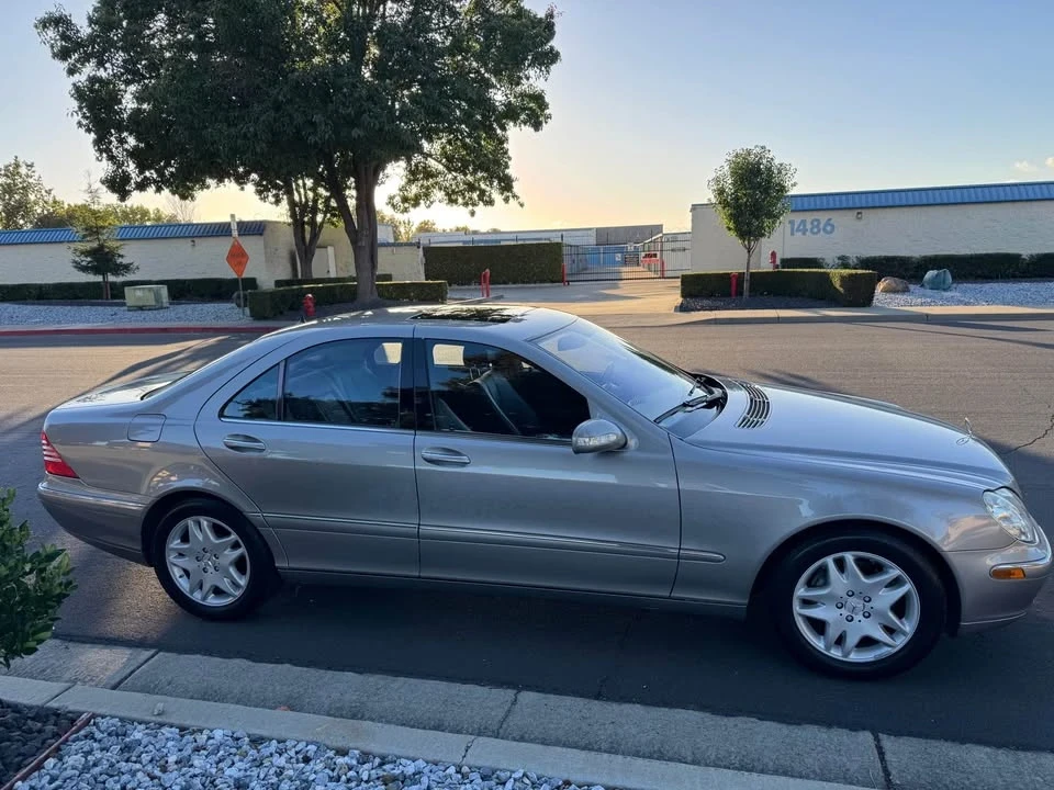 2005 Mercedes-Benz W220 S-Class - Image 2 of 17