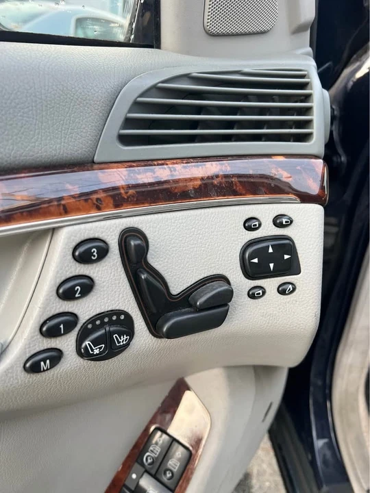 2005 Mercedes-Benz W220 S-Class - Image 12 of 12