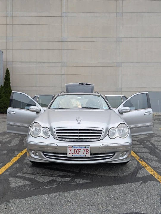 2005 Mercedes-Benz W203 C-Class - Image 2 of 20