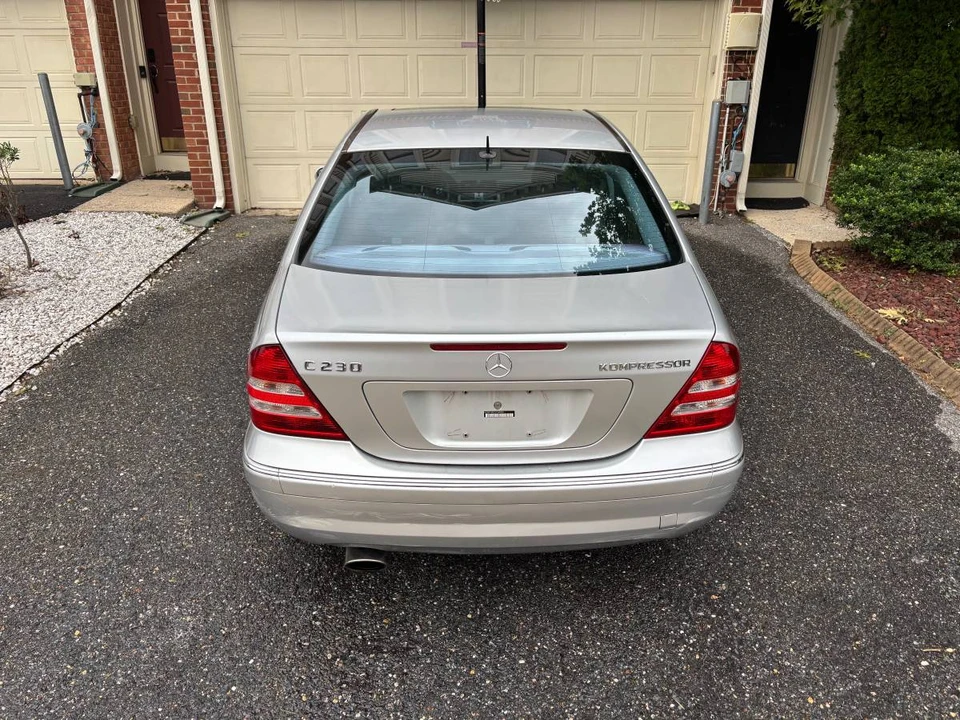 2005 Mercedes-Benz W203 C-Class - Image 3 of 11