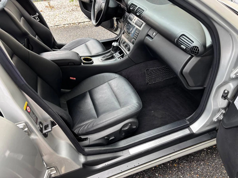 2005 Mercedes-Benz W203 C-Class - Image 6 of 11