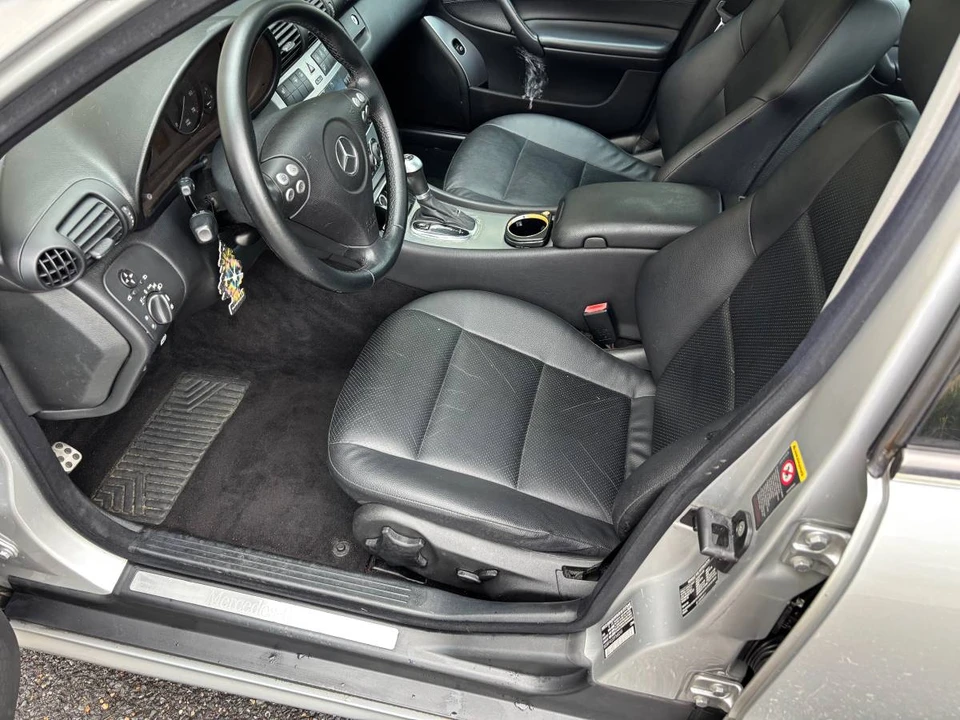 2005 Mercedes-Benz W203 C-Class - Image 5 of 11