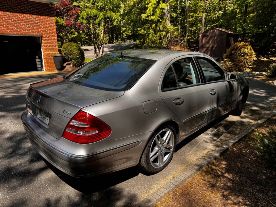2005 Mercedes-Benz W211 E-Class - Image 4 of 12