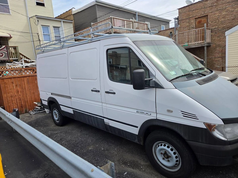 2005 Mercedes-Benz T1N Sprinter - Image 4 of 8
