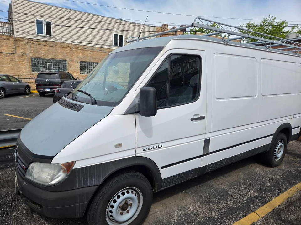 2005 Mercedes-Benz T1N Sprinter - Image 5 of 8