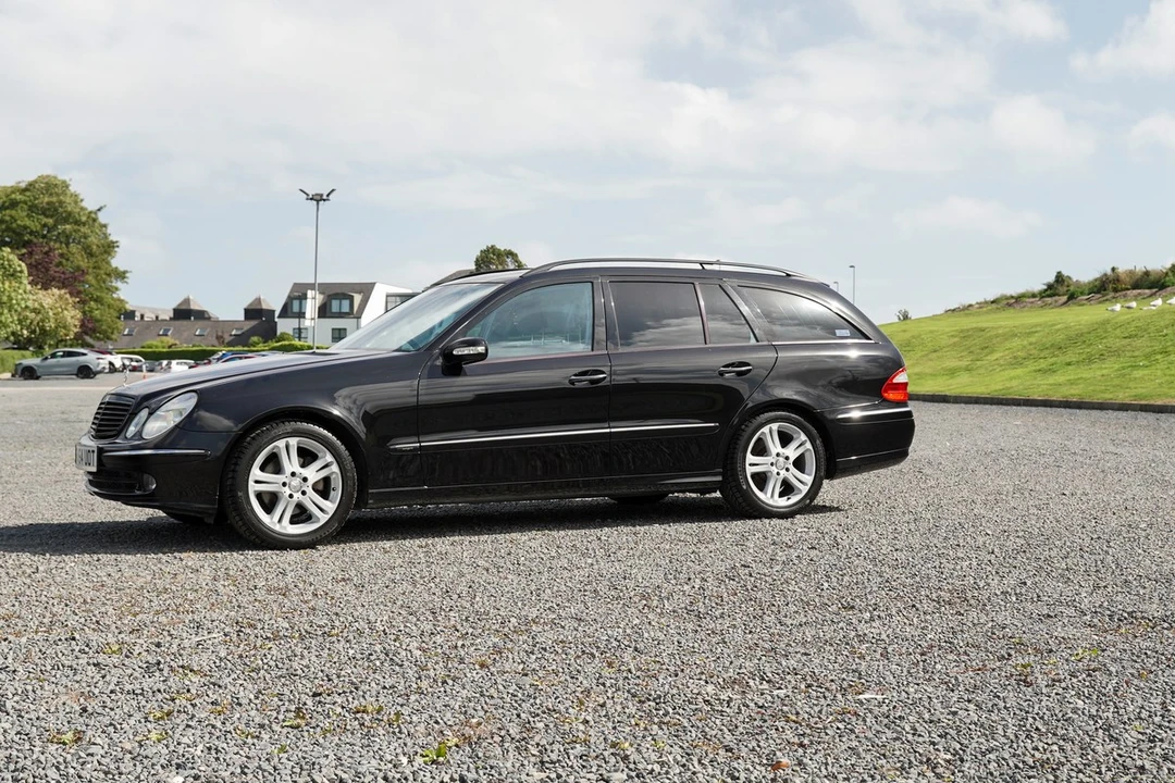 2005 Mercedes-Benz W211 E-Class - Image 8 of 30