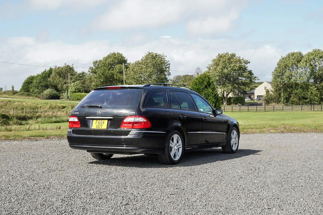 2005 Mercedes-Benz W211 E-Class - Image 11 of 30