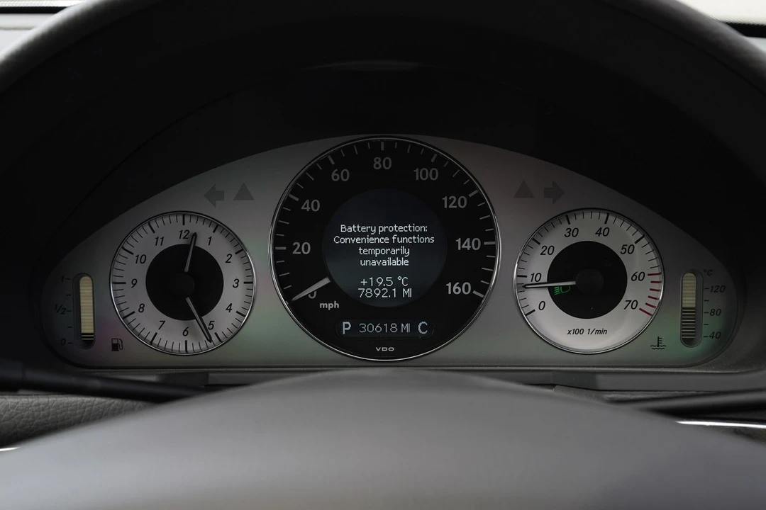 2005 Mercedes-Benz W211 E-Class - Image 26 of 30