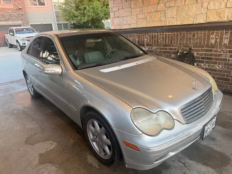 2005 Mercedes-Benz C320 Sedan