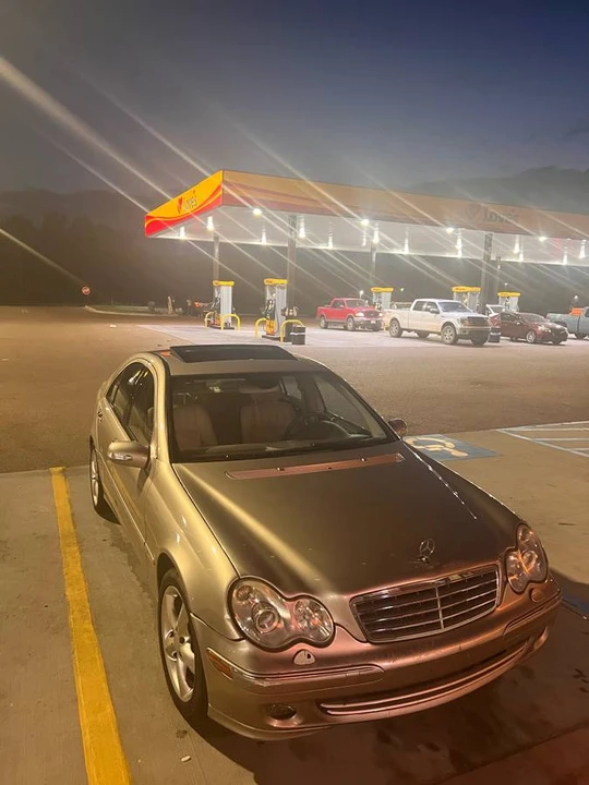2005 Mercedes-Benz W203 C-Class - Image 2 of 3