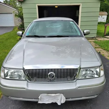 2005 Mercury Grand Marquis GS