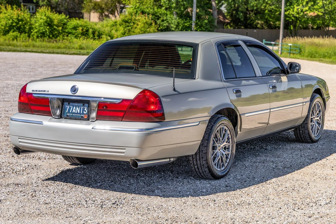 2005 Mercury Grand Marquis - Image 4 of 31