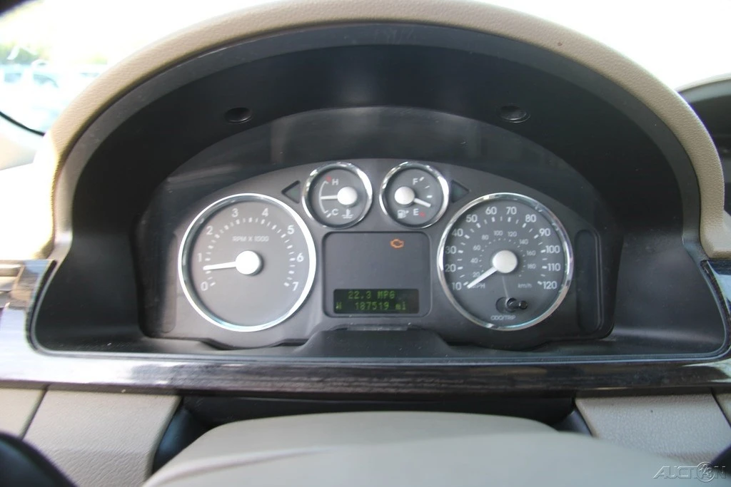 2005 Mercury - Image 16 of 21