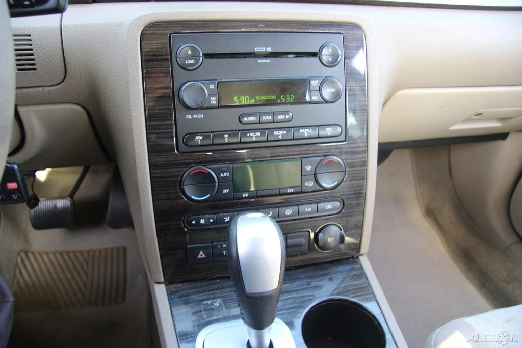 2005 Mercury - Image 18 of 21