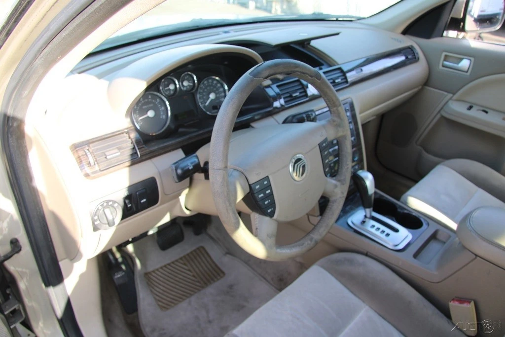 2005 Mercury - Image 15 of 21