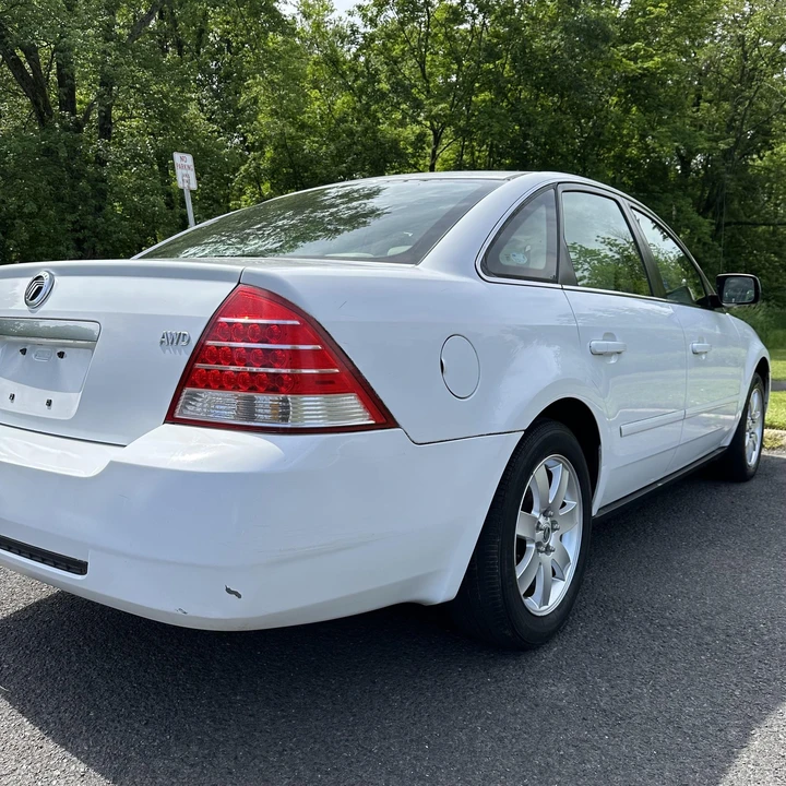 2005 Mercury Sable - Image 4 of 12
