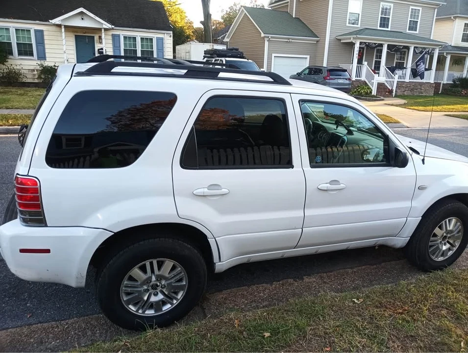 2005 Mercury Mariner - Image 6 of 8