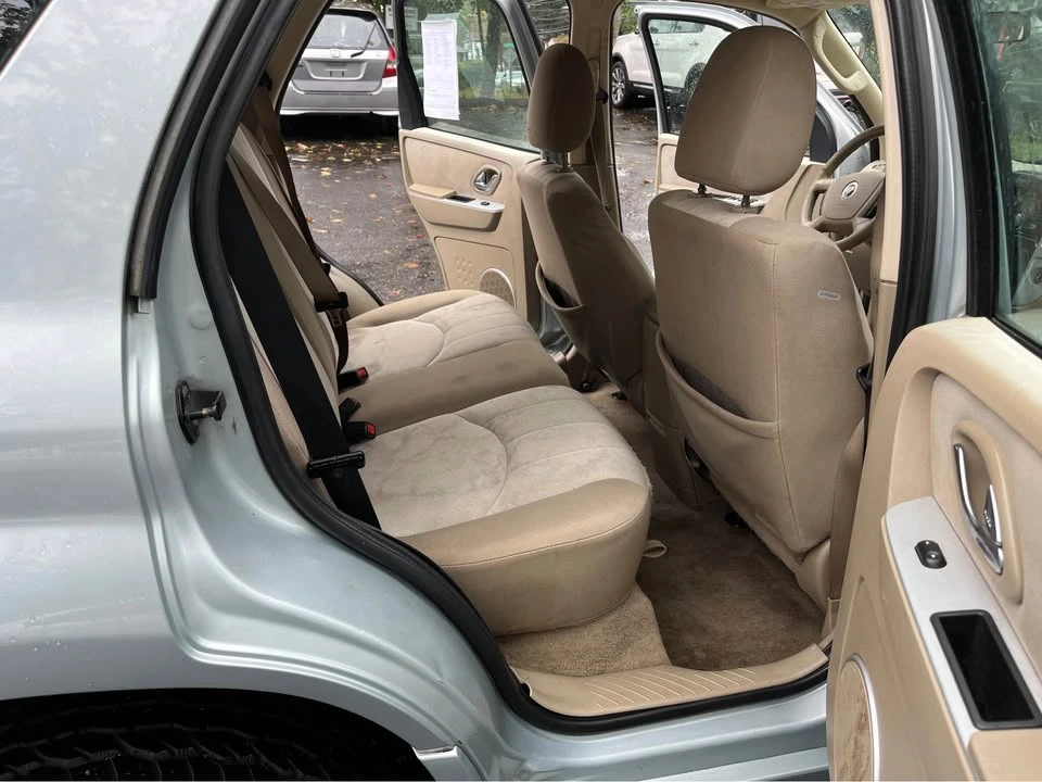 2005 Mercury Mariner - Image 13 of 19