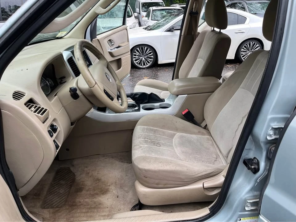 2005 Mercury Mariner - Image 10 of 19