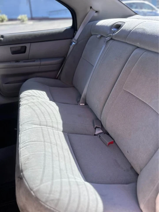 2005 Mercury Sable - Image 9 of 11