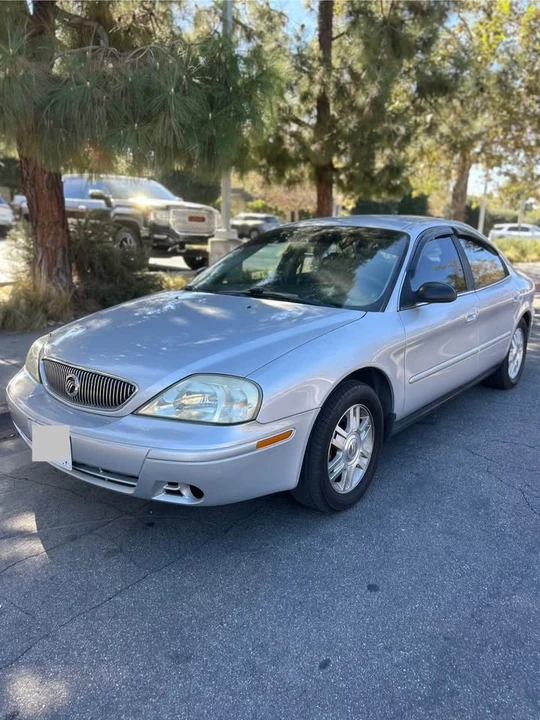 2005 Mercury Sable - Image 2 of 11