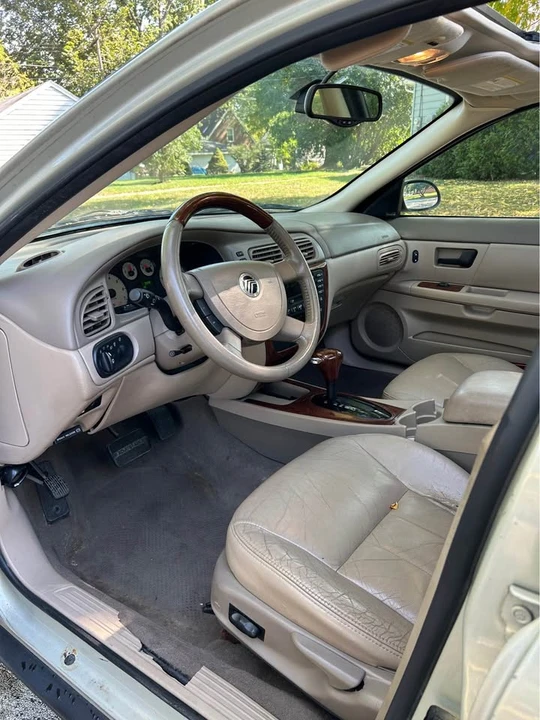 2005 Mercury Sable - Image 9 of 15