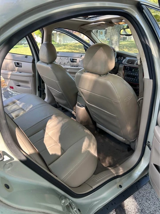 2005 Mercury Sable - Image 11 of 15