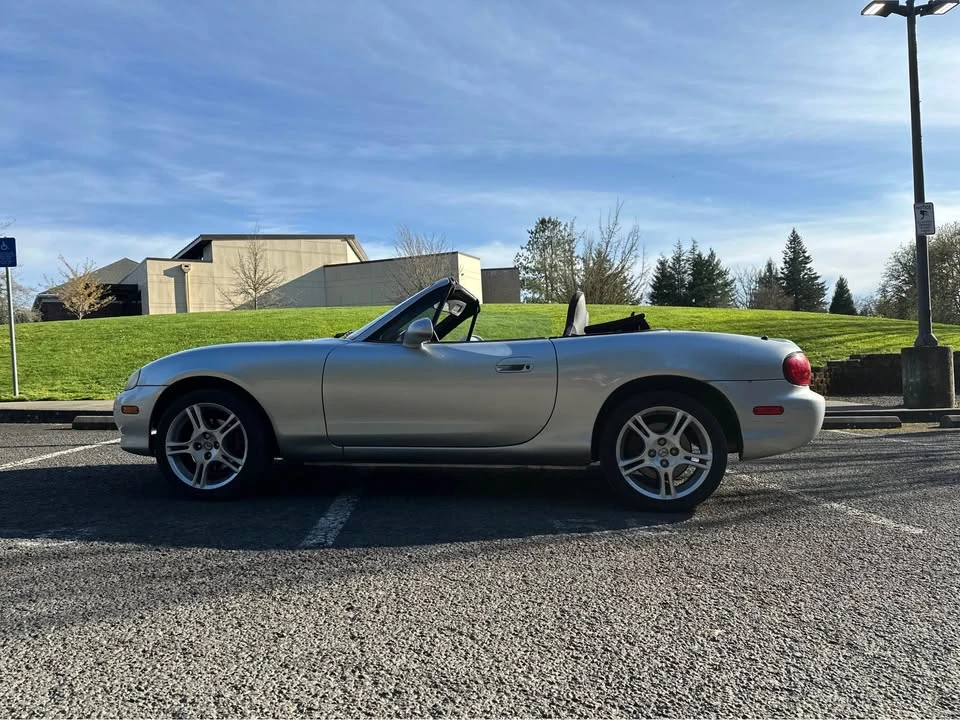 2005 Mazda NB MX-5 Miata - Image 3 of 4