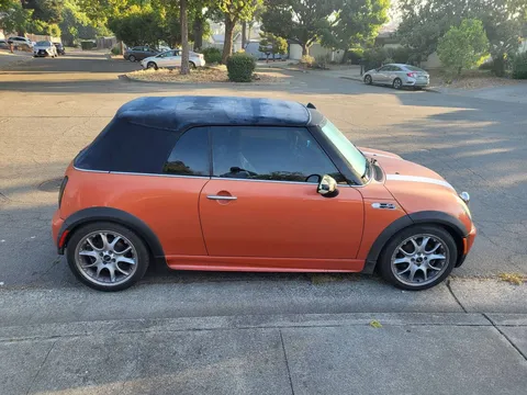 2005 Mini Cooper Convertible JCW