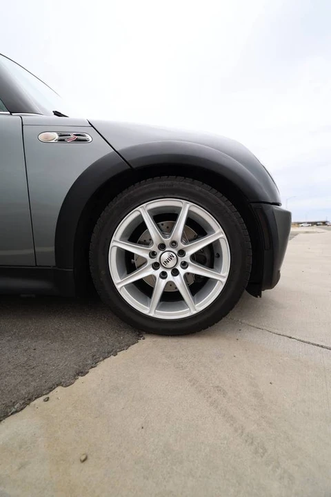 2005 Mini Mini Cooper S 1st Gen - Image 14 of 23