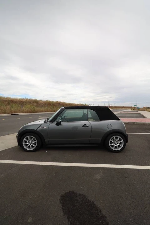 2005 Mini Mini Cooper S 1st Gen - Image 17 of 23