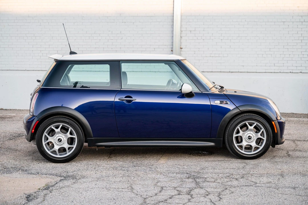 2005 Mini Mini Cooper S 1st Gen - Image 14 of 31