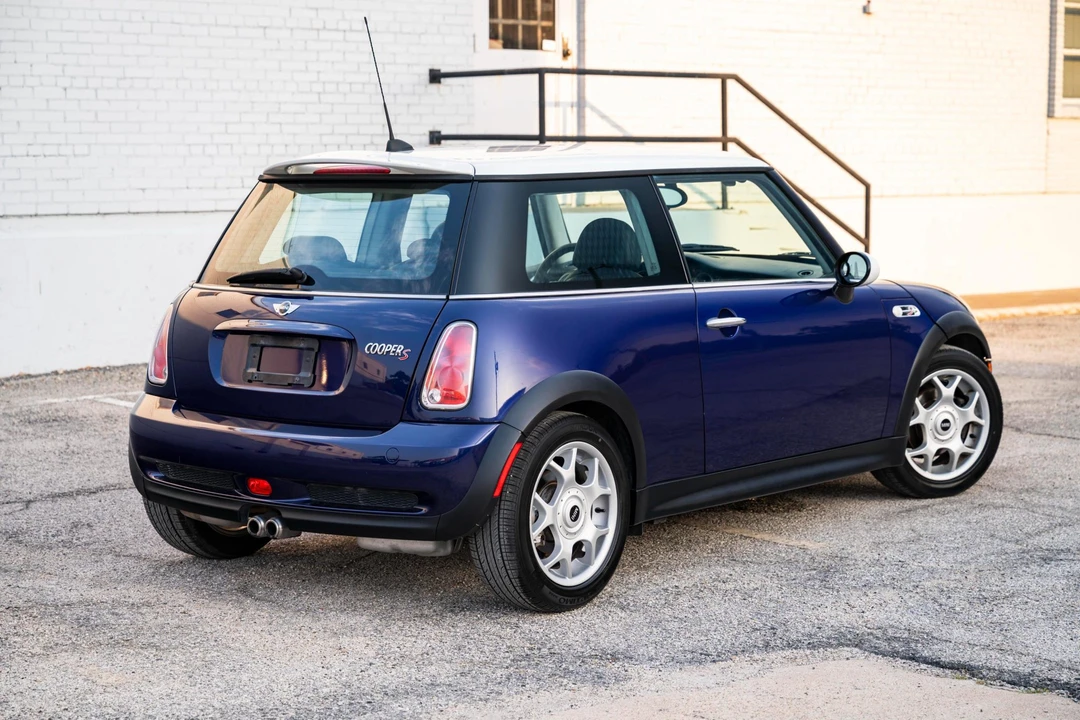 2005 Mini Mini Cooper S 1st Gen - Image 12 of 31