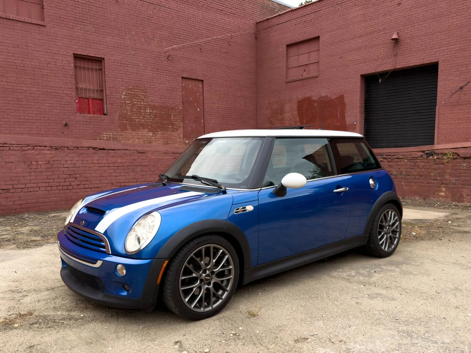 2005 Mini Mini Cooper S 1st Gen - Image 14 of 31
