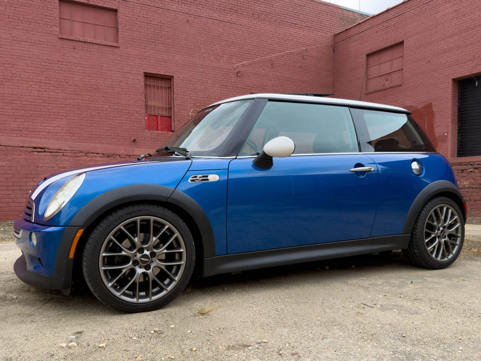 2005 Mini Mini Cooper S 1st Gen - Image 16 of 31