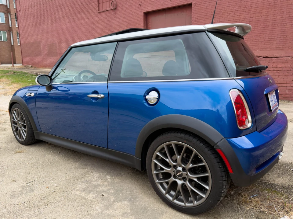 2005 Mini Mini Cooper S 1st Gen - Image 28 of 31
