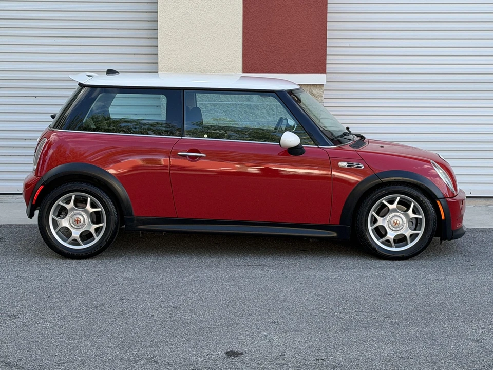 2005 Mini Mini Cooper S 1st Gen - Image 14 of 31