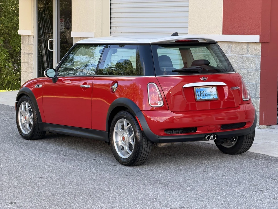 2005 Mini Mini Cooper S 1st Gen - Image 8 of 31