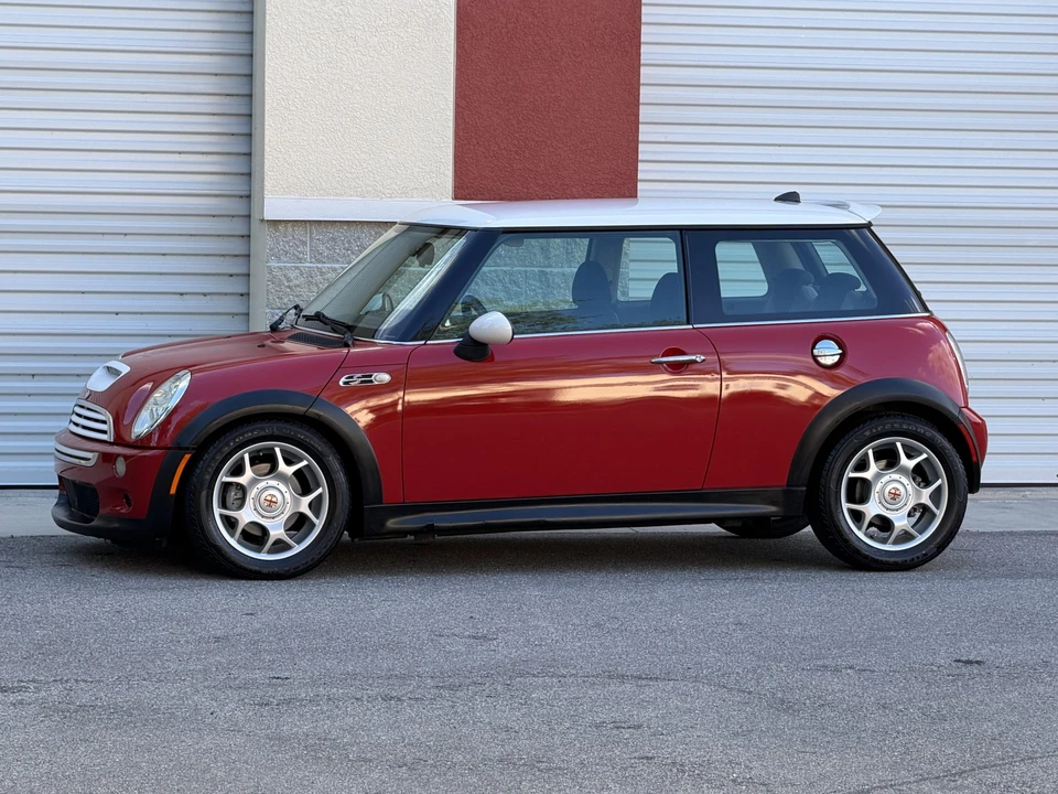 2005 Mini Mini Cooper S 1st Gen - Image 5 of 31