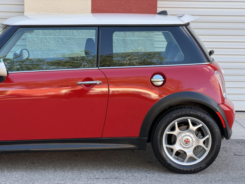 2005 Mini Mini Cooper S 1st Gen - Image 27 of 31