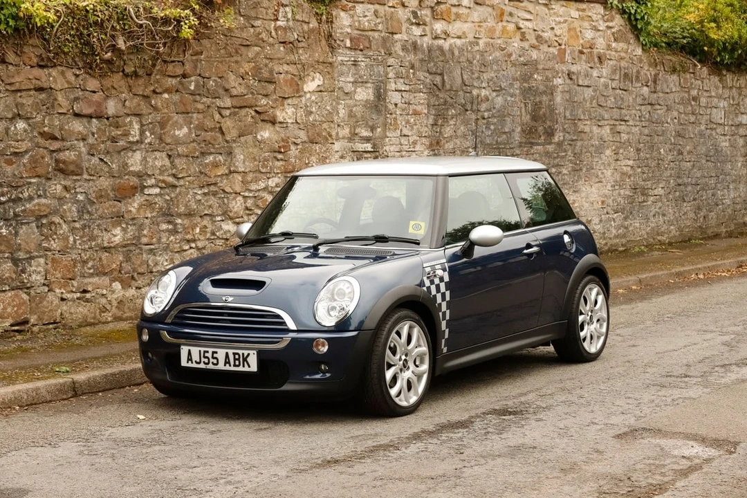 2005 Mini Mini Cooper S 1st Gen - Image 7 of 30
