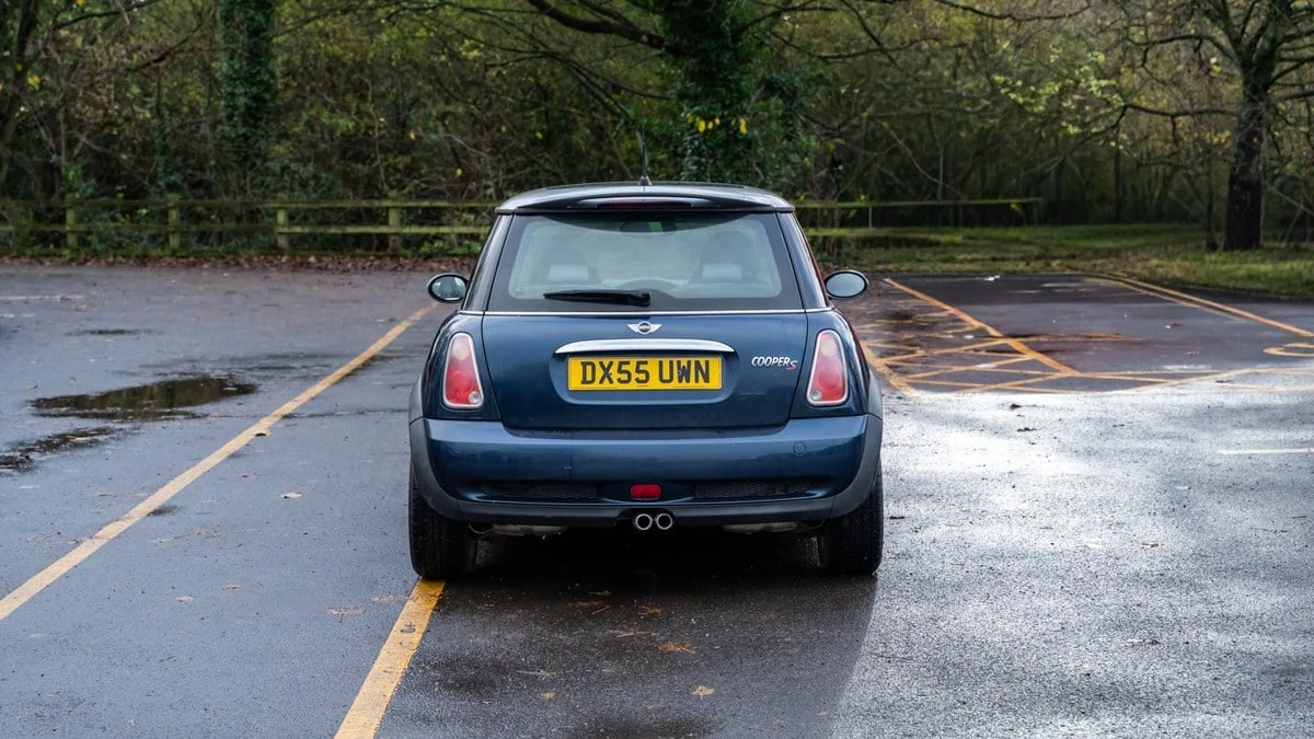 2005 Mini Mini Cooper S 1st Gen - Image 7 of 30