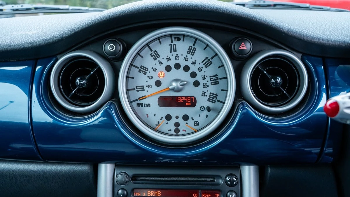 2005 Mini Mini Cooper S 1st Gen - Image 27 of 30